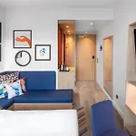 Otel Hampton By Hilton