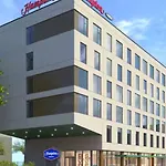Hampton By Hilton Hotell