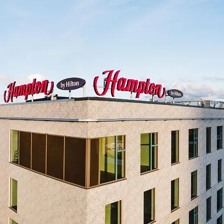 Hampton By Hilton 4*