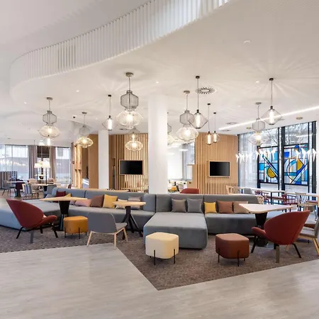 Hampton By Hilton Отель Таллин