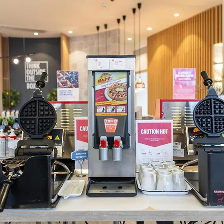 Hotell Hampton By Hilton
