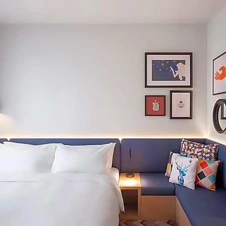 Hotell Hampton By Hilton 4*