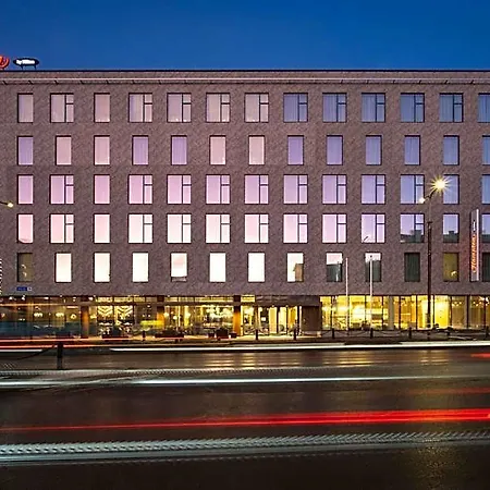 Hotell Hampton By Hilton 4*