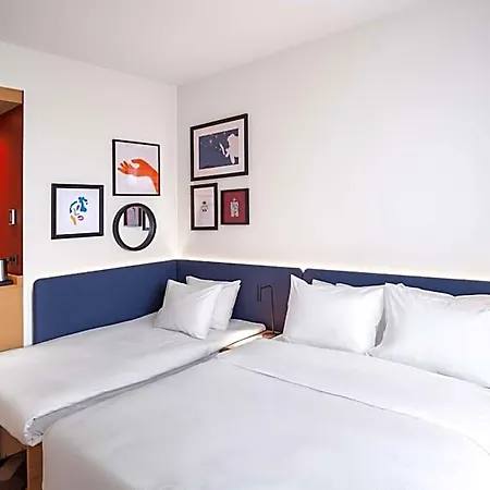 Hampton By Hilton