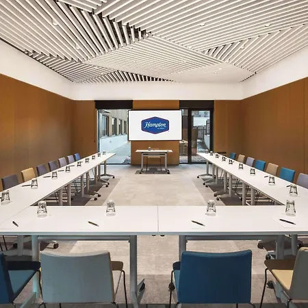 Hotell Hampton By Hilton