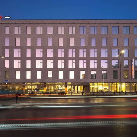 Hampton By Hilton Hotell 4*