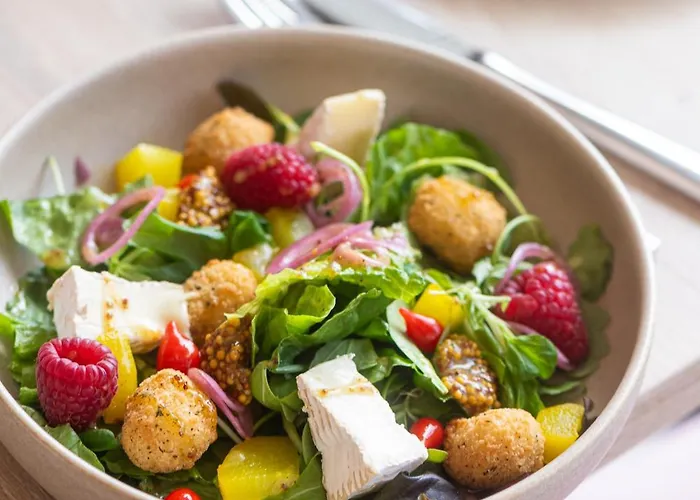 Hotel Hampton By Hilton Reval