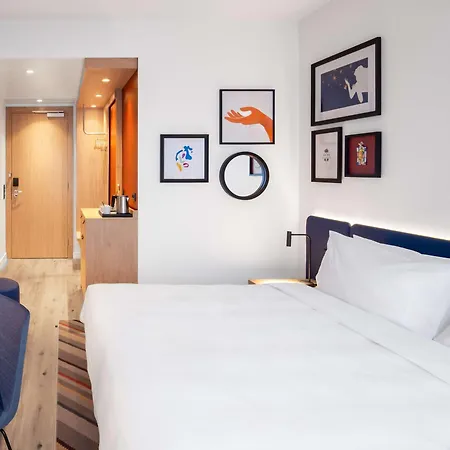 Hampton By Hilton Hotel