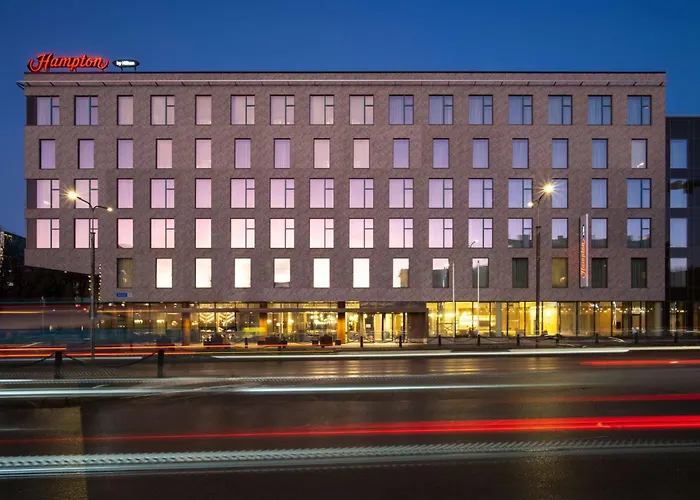 Hampton By Hilton Hotel 4*